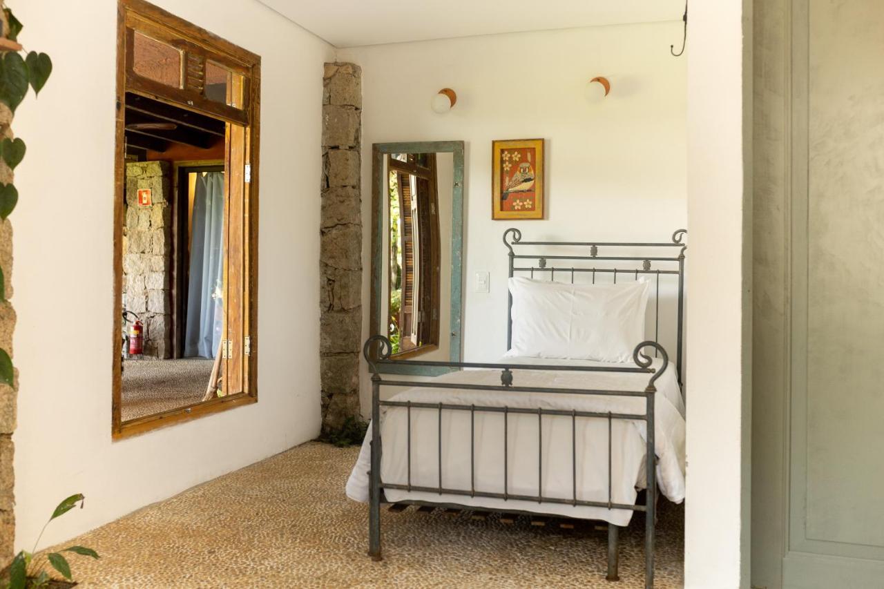 איליה-בלה Feiticeira Guesthouse מראה חיצוני תמונה